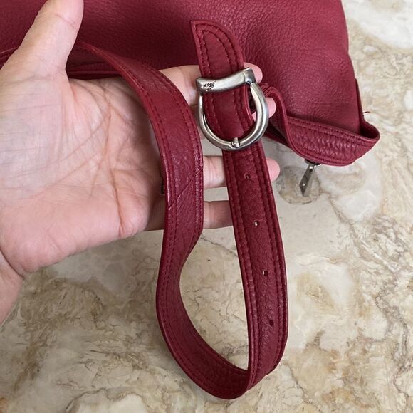 Stone Mountain Red Leather Shoulder Bag - Picture 12 of 15